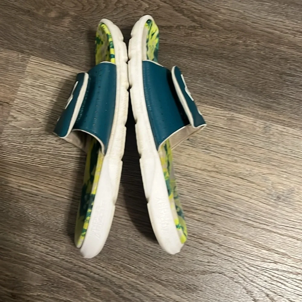 Under Armour Ignite Pro Green Slides Slip On Shoes Size 10